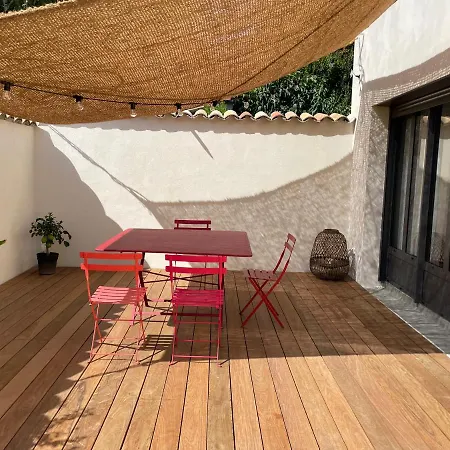 홈스테이 671 Reyrieux